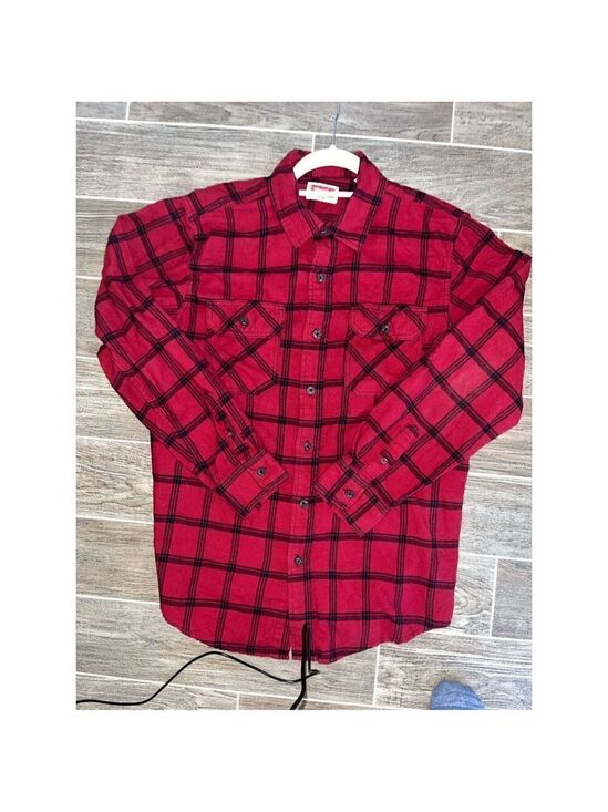 Wrangler Other - Red Plaid! Wrangler red plaid shirt sz med long sleeve